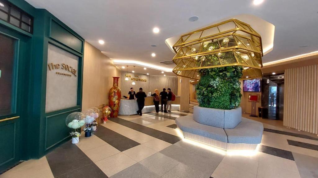 New Hollywood Hotel Pekanbaru Luaran gambar