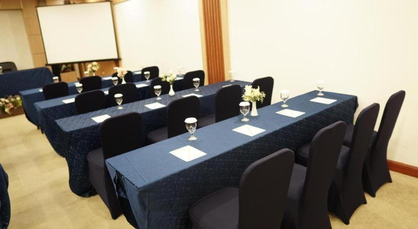 New Hollywood Hotel Pekanbaru Luaran gambar