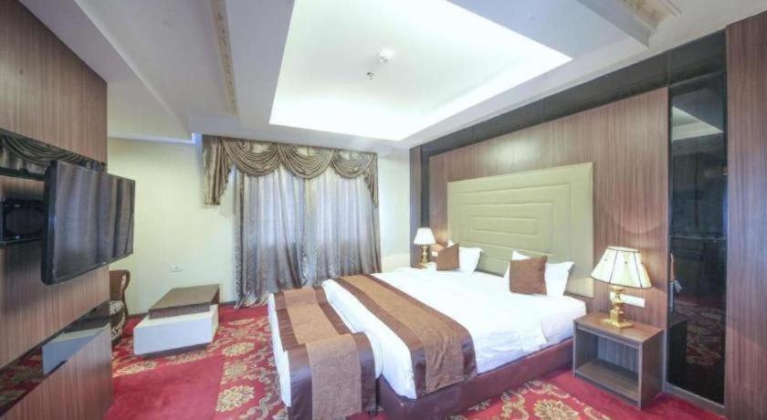 New Hollywood Hotel Pekanbaru Luaran gambar