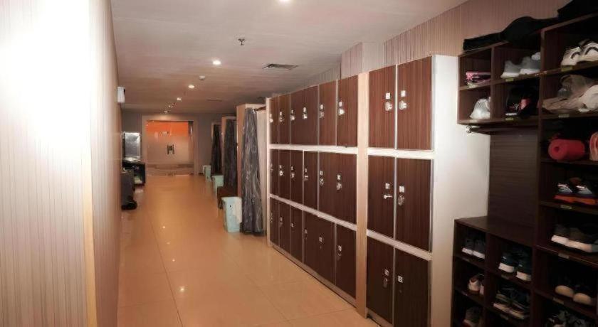 New Hollywood Hotel Pekanbaru Luaran gambar